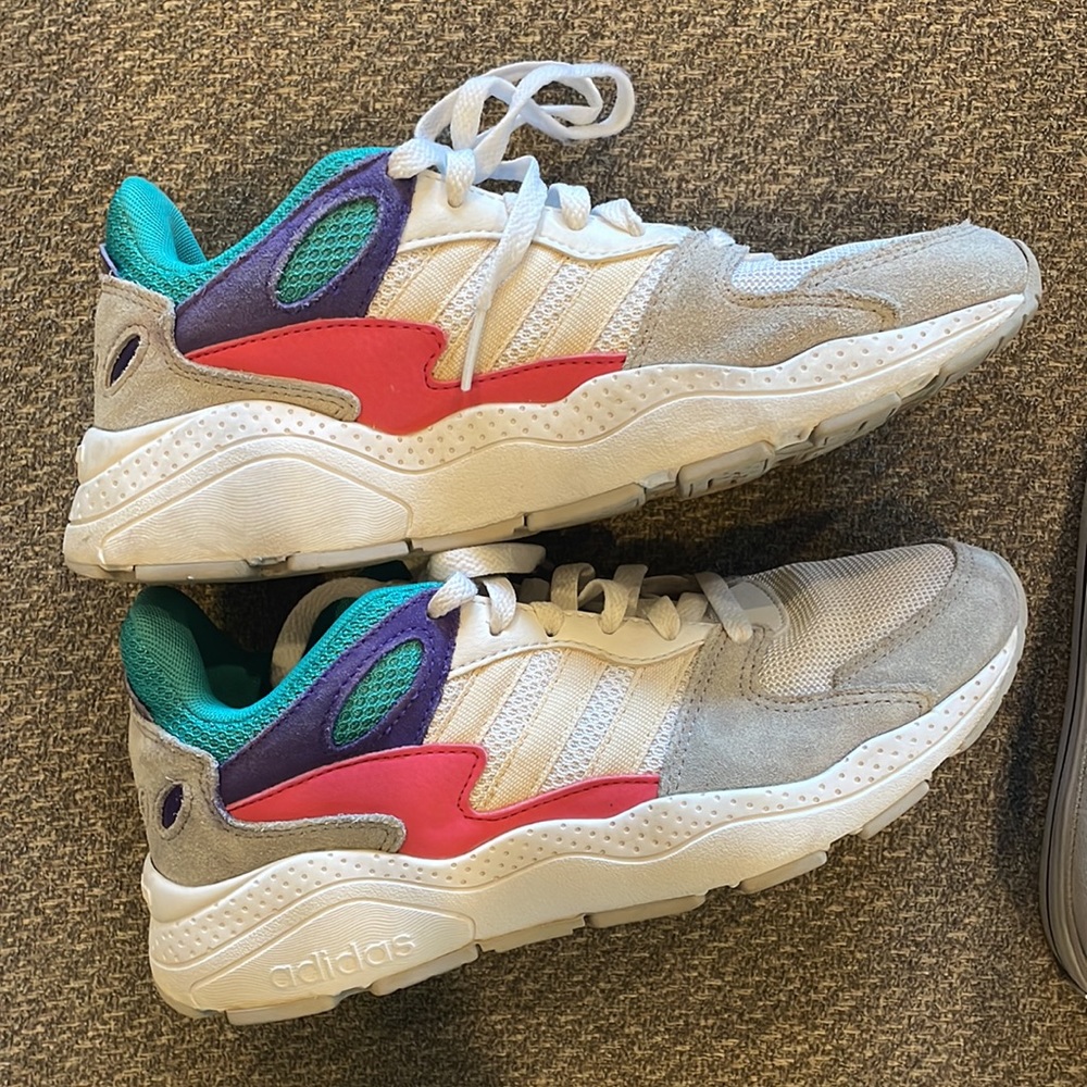 Adidas - Picture 2 of 3